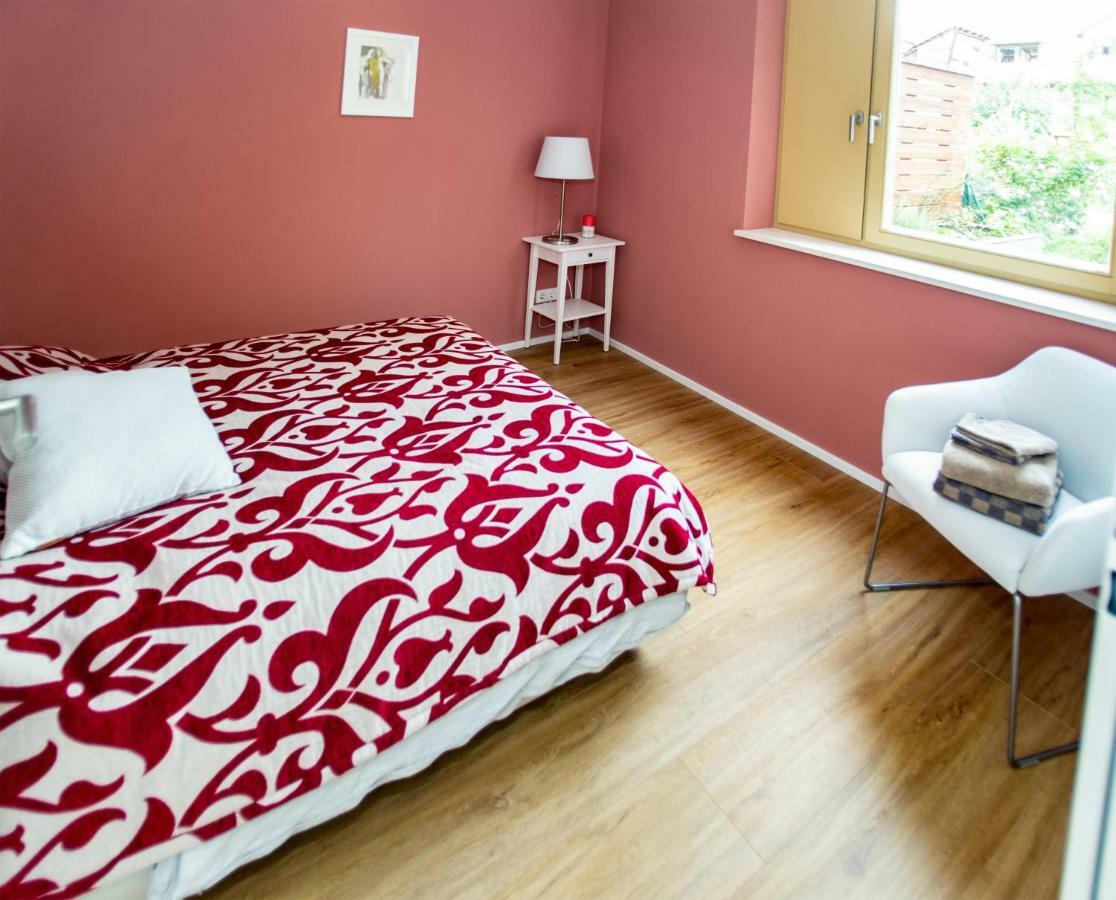 Eckhof Domizil - Grosszuegige Ferienwohnung Mit Kleinem Garten In Der Altstadt Von Гота Экстерьер фото